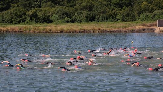 Gorące zawody sportowe, czyli XIII Triathlon Garwoliński