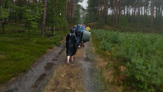 Strażacy ewakuują obóz harcerski w Bączkach. Lokalne podtopienia w Garwolinie