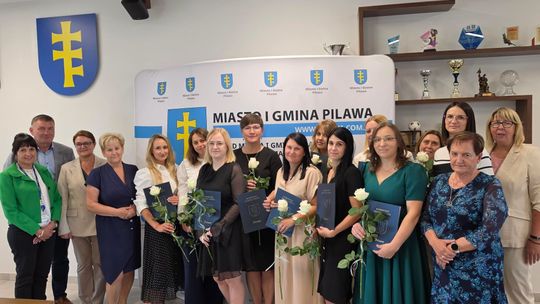 Dziesięć nauczycielek z gminy Pilawa z awansem