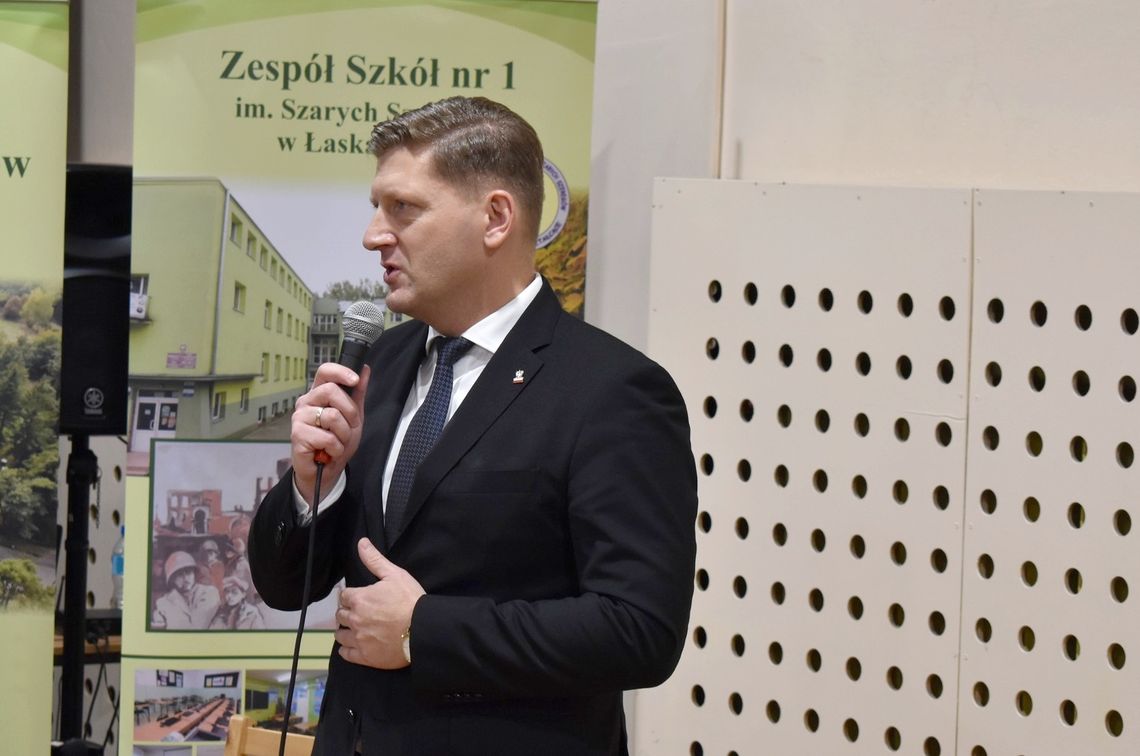 W drugiej dekadzie XXI wieku obecny burmistrz Łaskarzewa Armin Tomala był trenerem przygotowania motorycznego w jednym z I-ligowych klubów. O jakim klubie mowa? W drugiej dekadzie XXI wieku obecny burmistrz Łaskarzewa Armin Tomala był trenerem przygotowania motorycznego w jednym z I-ligowych klubów. O jakim klubie mowa?